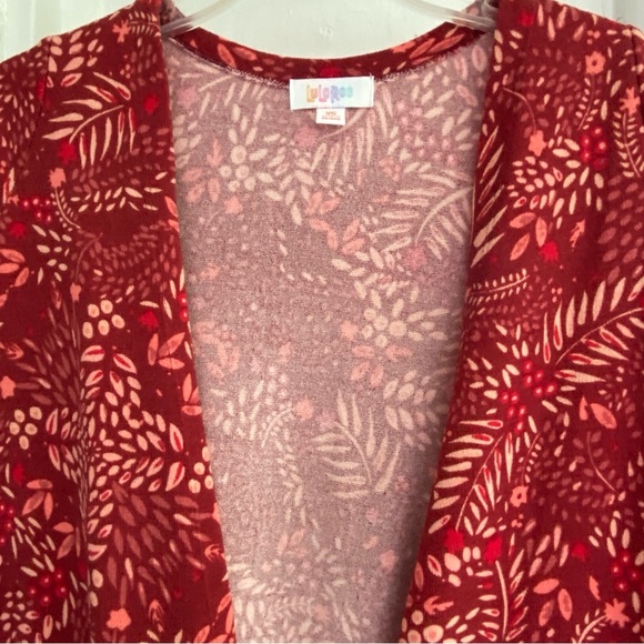 LulaRoe SARAH NWT Brick Red Floral Cardigan Sweater Pockets Long Duster Size XS - Picture 2 of 8